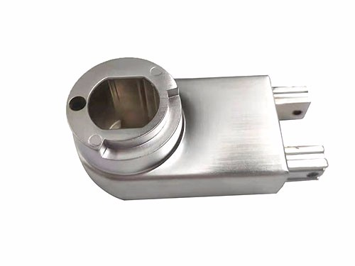 【壓鑄加工】向高端制造吹響號角，裕華盛此刻正書寫品牌